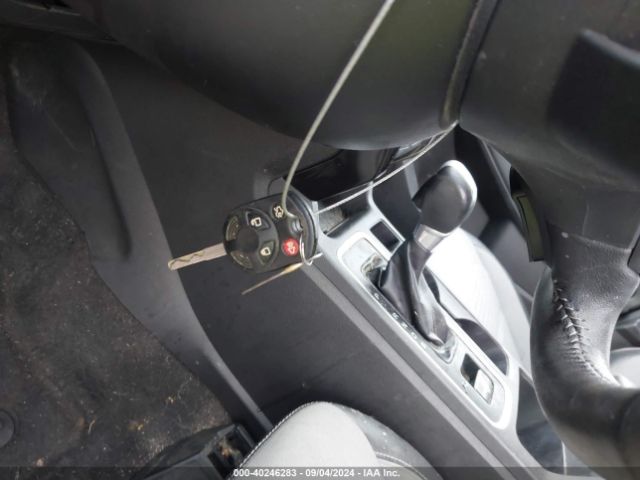 1FMCU0G90HUE74908 Ford ESCAPE SE