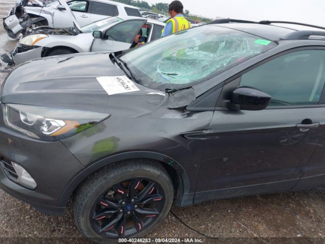 1FMCU0G90HUE74908 Ford ESCAPE SE