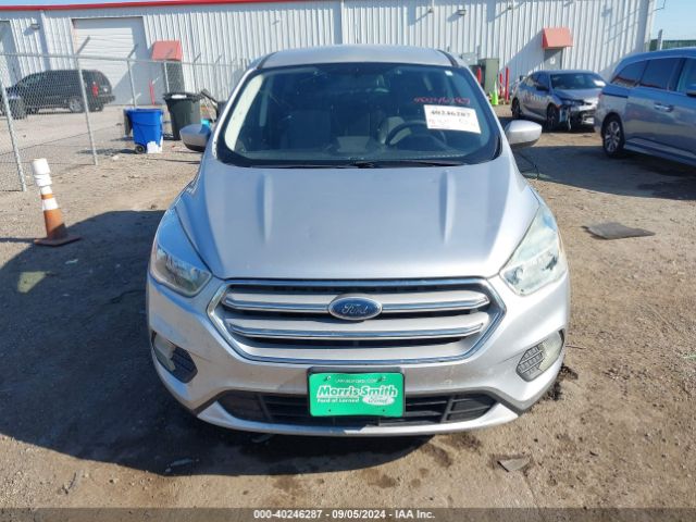 1FMCU9GD0KUC06568 Ford ESCAPE SE