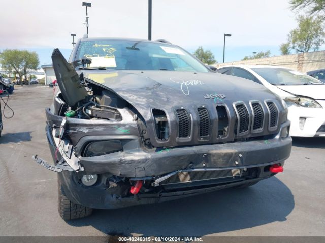 1C4PJMBX5JD512506 Jeep Cherokee Trailhawk 4x4