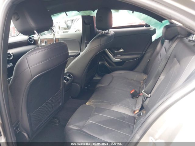 WDD3G4FB8KW020513 Mercedes-Benz A 220 4matic