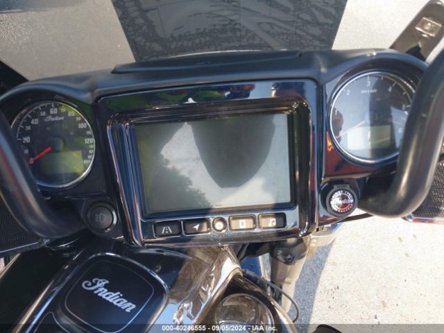 2021 INDIAN MOTORCYCLE CO. ROADMASTER 56KTKABB0M3400196 Photo 6