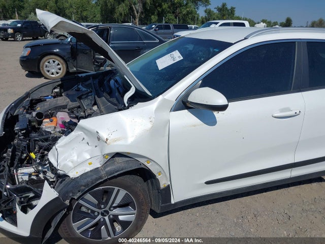 KIA Niro Lxs 2022 KNDCB3LC7N5526957 Image 19