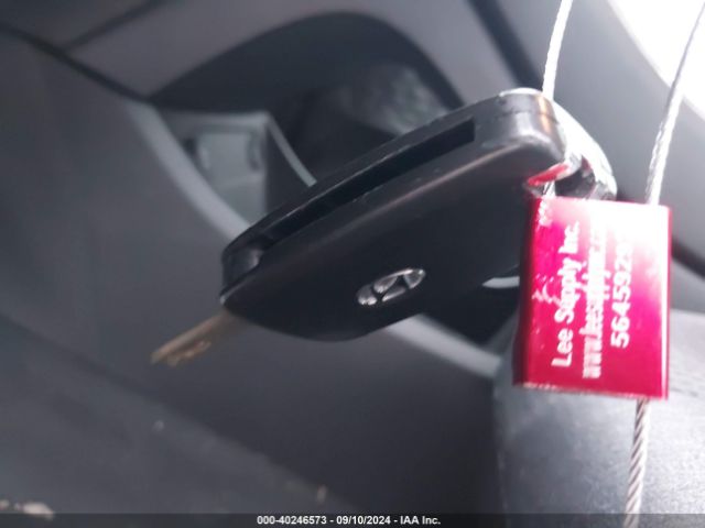5NMS14AJ3PH621795 Hyundai Santa Fe Se