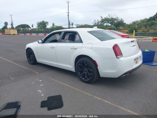 2C3CCABG4KH697826 Chrysler 300 300s