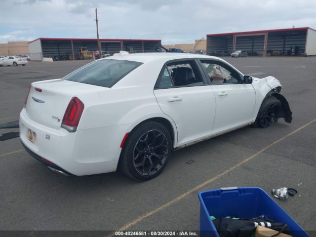 2C3CCABG4KH697826 Chrysler 300 300s