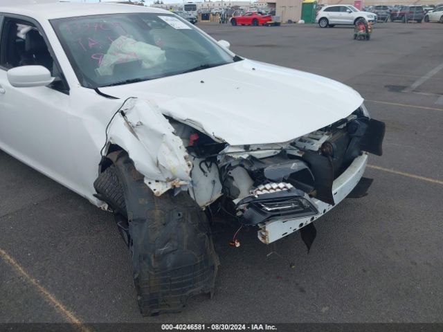 2C3CCABG4KH697826 Chrysler 300 300s