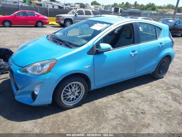 JTDKDTB3XF1113687 Toyota Prius C One