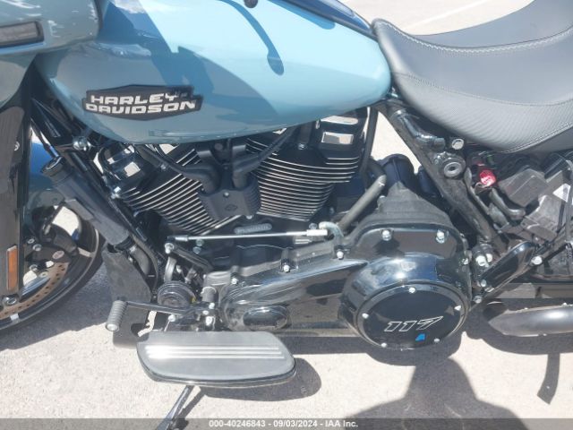 2024 HARLEY-DAVIDSON FLHX 1HD1KB716RB613233 Photo 8