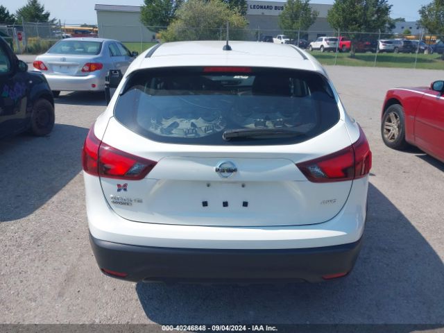 JN1BJ1CR3KW325850 Nissan Rogue Sport S
