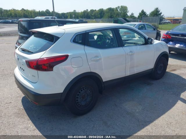 JN1BJ1CR3KW325850 Nissan Rogue Sport S