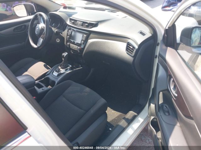 JN1BJ1CR3KW325850 Nissan Rogue Sport S