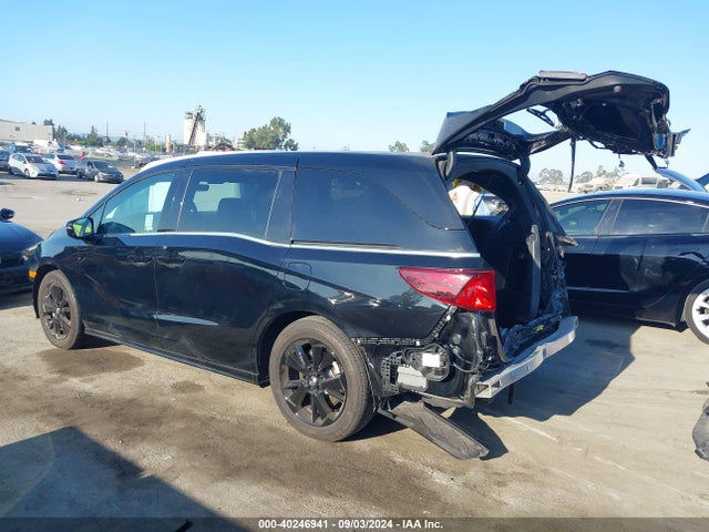 Honda Odyssey Sport 2023 5FNRL6H78PB051745 Image 3