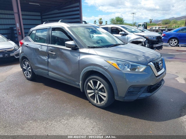 2019 3N1CP5CU8KL555257 главное изображение