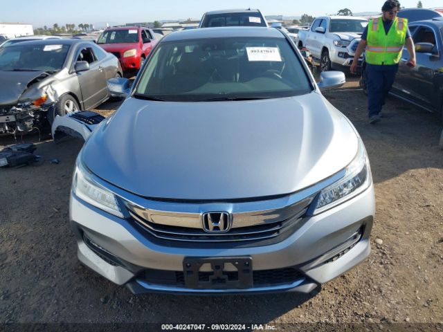 1HGCR3F93HA028151 Honda Accord Touring V6