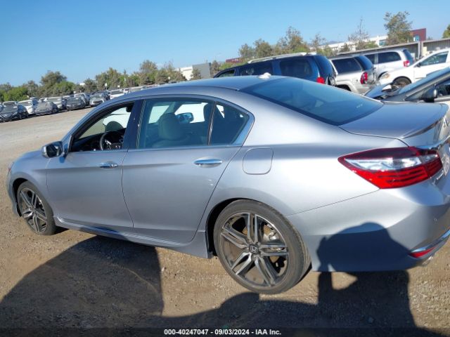 1HGCR3F93HA028151 Honda Accord Touring V6