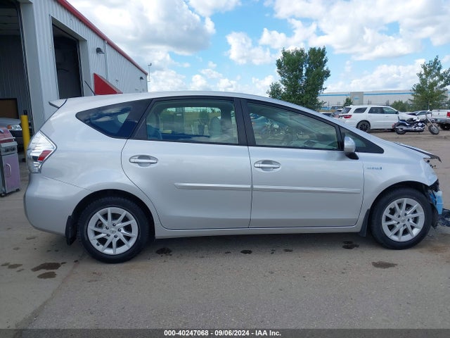 Toyota Prius V Three 2014 JTDZN3EU5E3320748 Image 14
