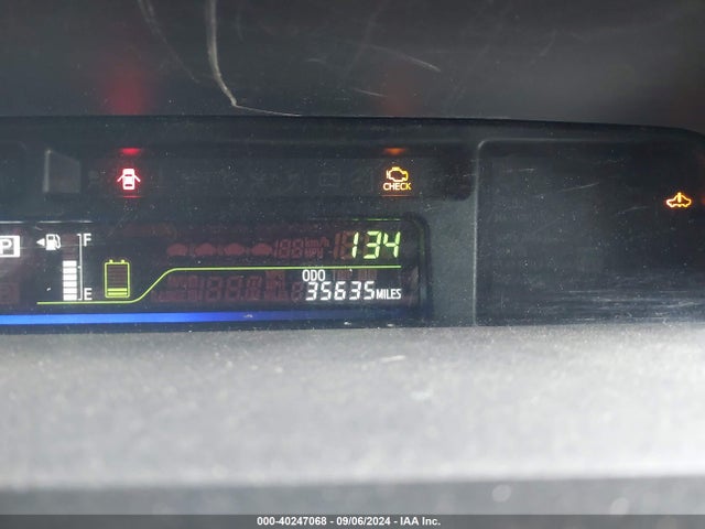 Toyota Prius V Three 2014 JTDZN3EU5E3320748 Image 16