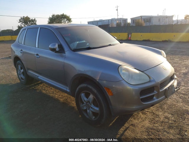 2005 PORSCHE CAYENNE WP1AA29P55LA21752 Photo 0