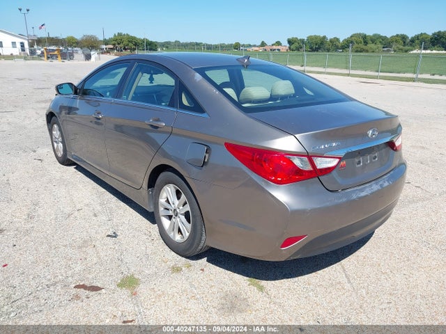 Hyundai SONATA GLS 2014 5NPEB4AC6EH907460 Image 3