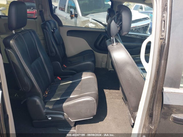 2C4RC1BG0ER398435 Chrysler Town & Country Touring