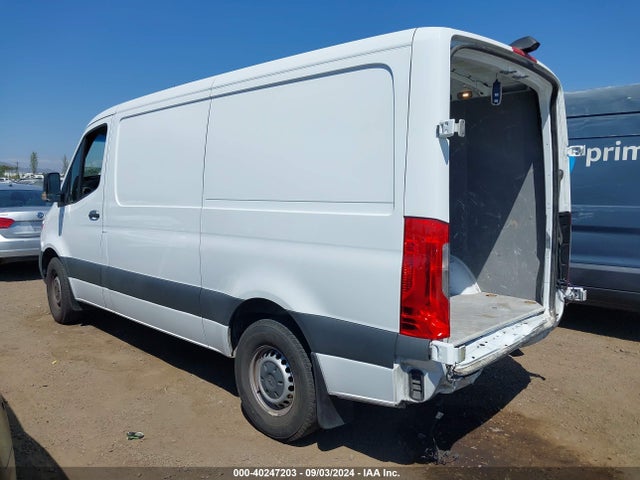 W1Y4DBHY2NT084500 Mercedes-Benz Sprinter 2500 Standard Roof I4 Diesel