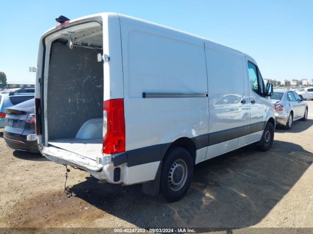W1Y4DBHY2NT084500 Mercedes-Benz Sprinter 2500 Standard Roof I4 Diesel