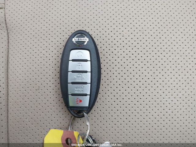 5N1AT2MV2HC880363 Nissan Rogue Sl