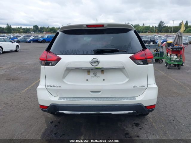 5N1AT2MV2HC880363 Nissan Rogue Sl