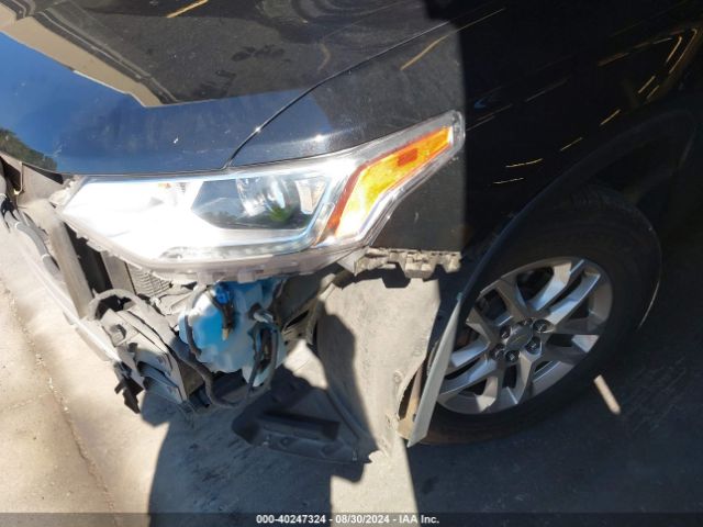 1GNEVFKW2LJ172810 Chevrolet Traverse Awd Ls
