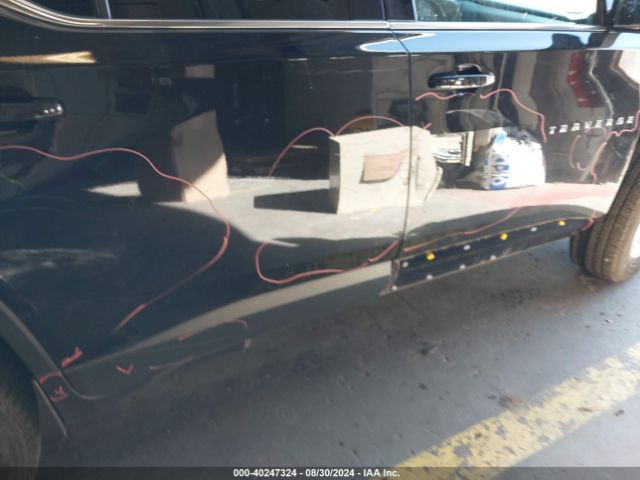 1GNEVFKW2LJ172810 Chevrolet Traverse Awd Ls