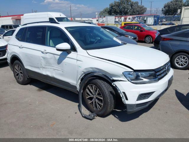 3VV3B7AX2KM041789 auction archive image