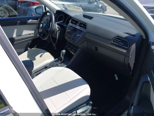 3VV3B7AX2KM041789 Volkswagen Tiguan 2.0t Se/2.0t Sel/2.0t Sel R-line/2.0t Sel R-line Black