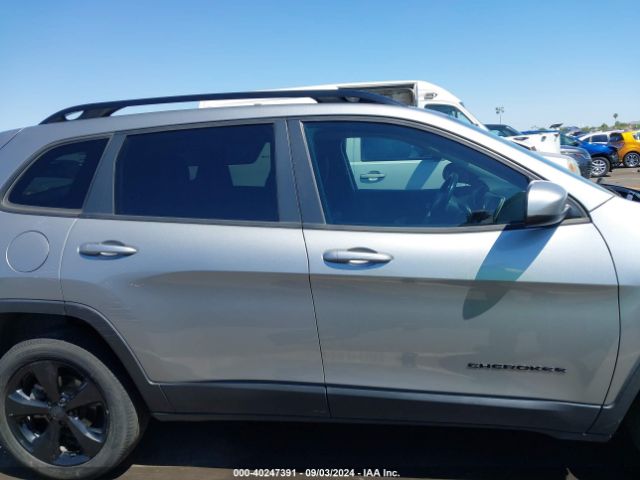 1C4PJLCB6GW229722 Jeep Cherokee Altitude