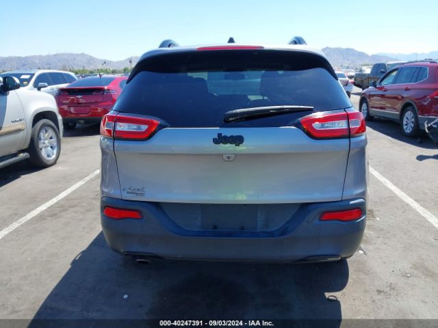 1C4PJLCB6GW229722 Jeep Cherokee Altitude