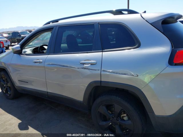 1C4PJLCB6GW229722 Jeep Cherokee Altitude
