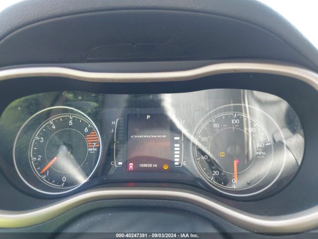1C4PJLCB6GW229722 Jeep Cherokee Altitude