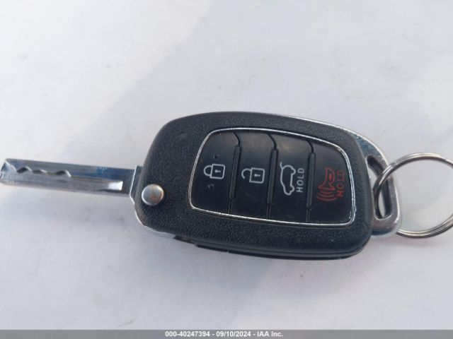 5XYZTDLB6HG492395 Hyundai Santa Fe Sport 2.4l