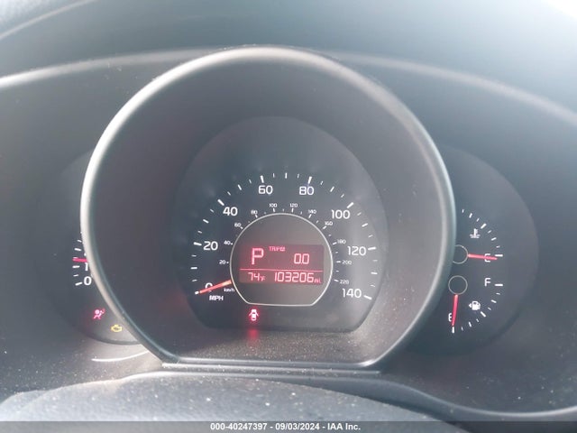KIA SOUL + 2016 KNDJP3A5XG7269085 Image 7