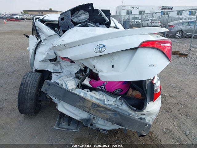 Toyota COROLLA SE 2017 5YFBURHE9HP613527 Image 16