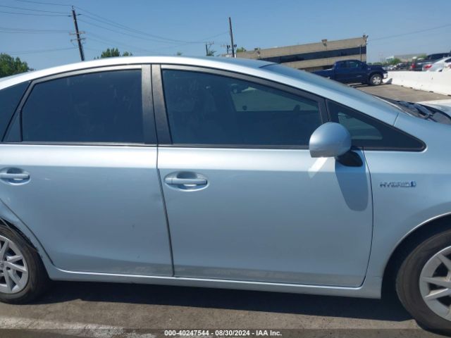 JTDZN3EU1E3328295 Toyota Prius V Three