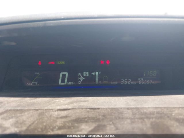 JTDZN3EU1E3328295 Toyota Prius V Three