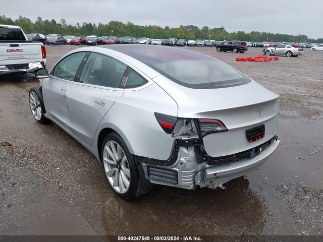 Tesla Model 3 Long Range/mid Range 2018 5YJ3E1EA3JF048486 Image 3