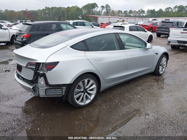 Tesla Model 3 Long Range/mid Range 2018 5YJ3E1EA3JF048486 Image 4