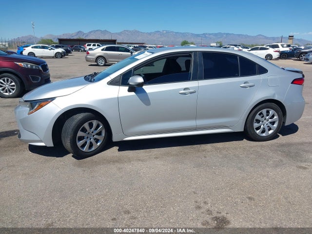 Toyota COROLLA LE 2020 5YFEPRAE5LP055036 Image 13