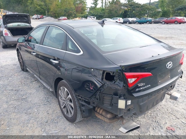 Hyundai Sonata Sport 2015 5NPE34AF2FH216211 Image 3