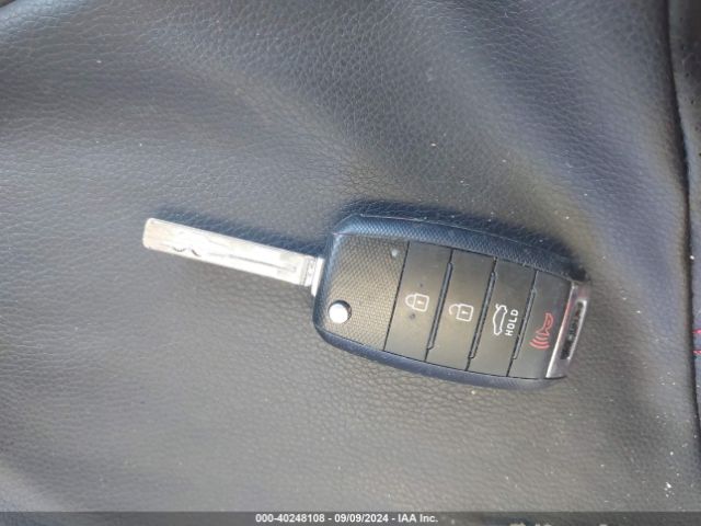 5XXGM4A75FG459859 KIA Optima Lx