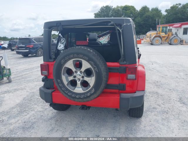 1C4BJWEG9GL305438 Jeep Wrangler Unlimited Sahara