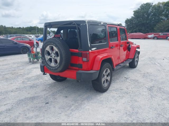 1C4BJWEG9GL305438 Jeep Wrangler Unlimited Sahara