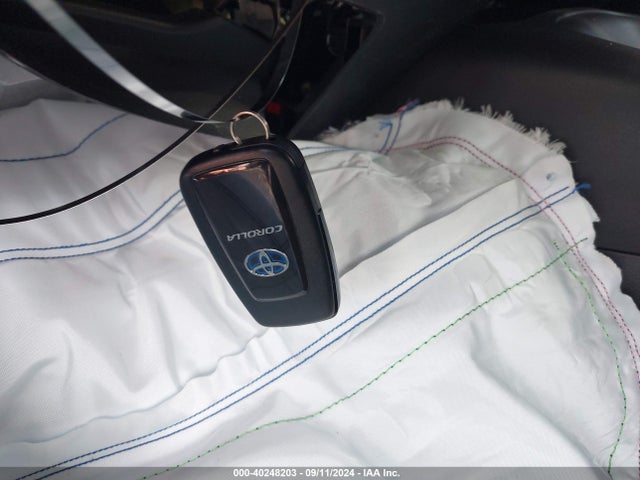 Toyota Corolla Hybrid Le 2020 JTDEBRBE2LJ014686 Image 11